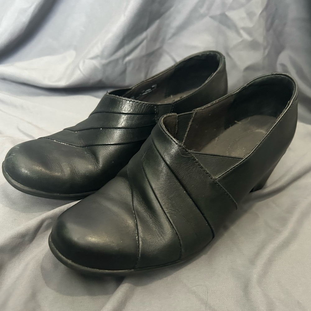 ClarksRosalyn Adele Loafer Size 8 Wide Black Leather Low Block Heel Shootie